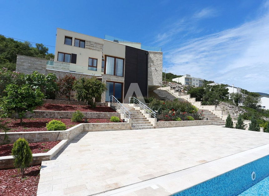 Вилла в Радовичах, Черногория, 517 м2