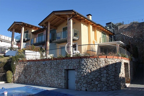 Таунхаус у озера Гарда, Италия, 135 м2 фото 1