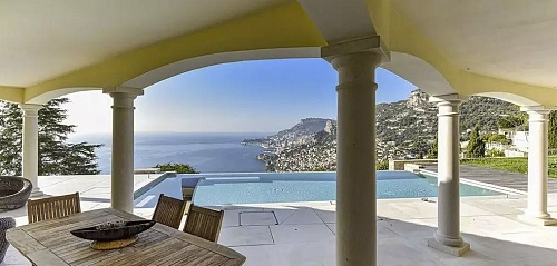 Вилла в Рокбрюн-Кап-Мартен, Франция, 291 м2 фото 1