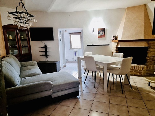 Таунхаус в Бомбе, Италия, 100 м2 фото 1