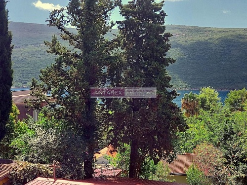 Вилла в Кумборе, Черногория, 51 м2 фото 1