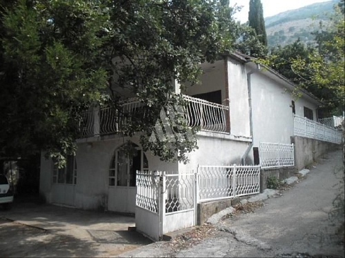 Дом в Сутоморе, Черногория, 250 м2 фото 1