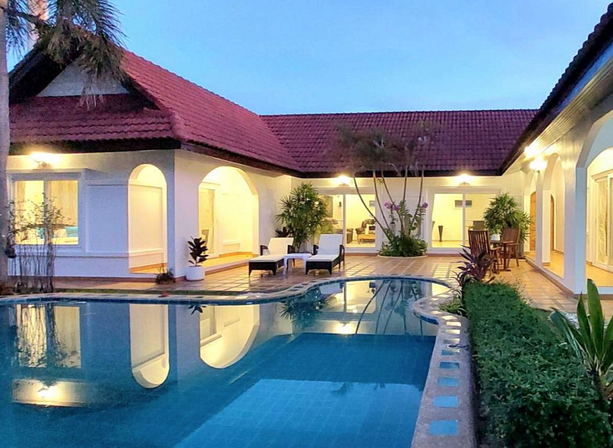 Вилла в Паттайе, Таиланд, 350 м2