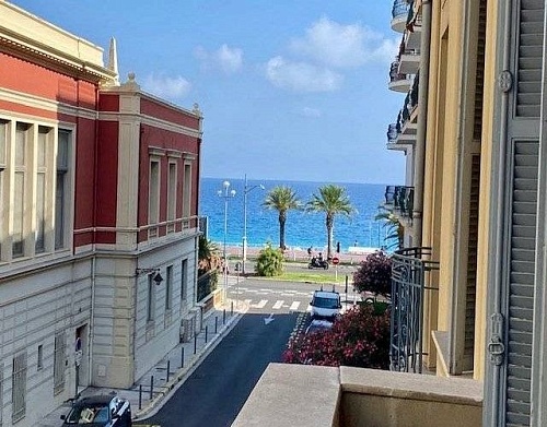 Апартаменты в Ницце, Франция, 90 м2 фото 1