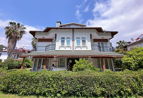 Вилла в Кестеле, Турция, 420 м2 фото 1