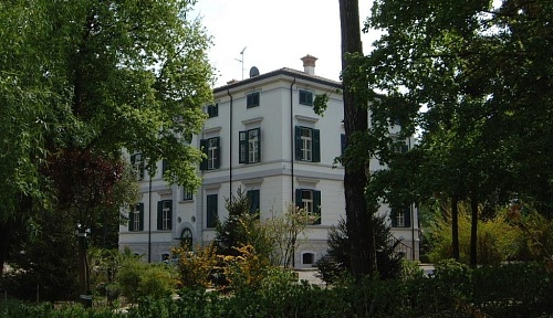 Вилла Cervignano del Friuli, Италия, 1 200 м2 фото 1