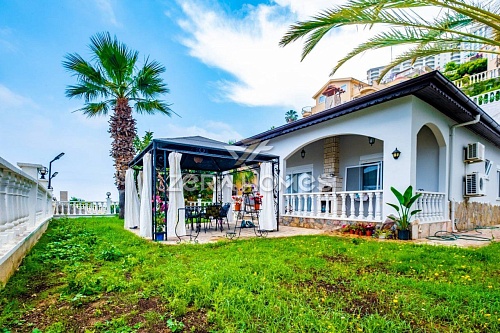 Вилла в Алании, Турция, 130 м2 фото 1