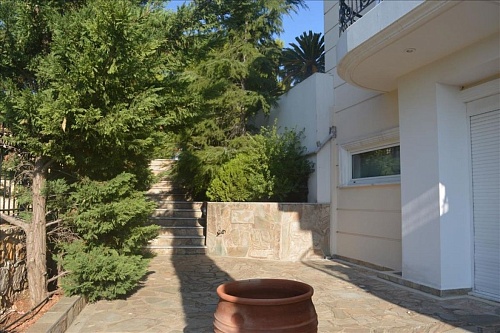 Дом в Афинах, Греция, 550 м2 фото 1