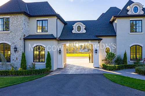 Дом в Ванкувере, Канада, 809 м2 фото 1