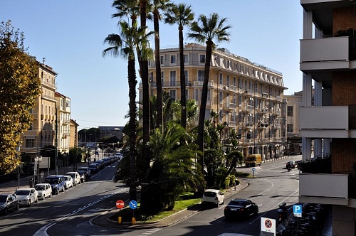 Апартаменты в Сан-Ремо, Италия, 150 м2 фото 1