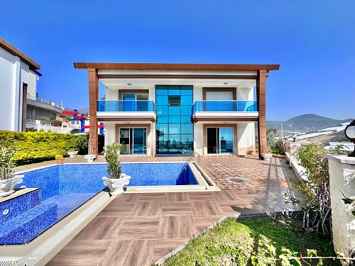 Вилла в Алании, Турция, 250 м2 фото 1
