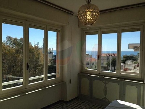 Апартаменты в Сан-Ремо, Италия, 89 м2 фото 1