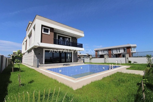 Вилла в Анталии, Турция, 360 м2 фото 1