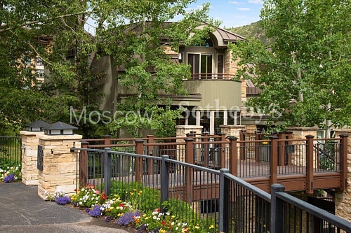 Таунхаус NEW PRICE 381 Ridge Road C1 SNOWMASS VILLAGE, CO 81615, США, 275 м2 фото 1