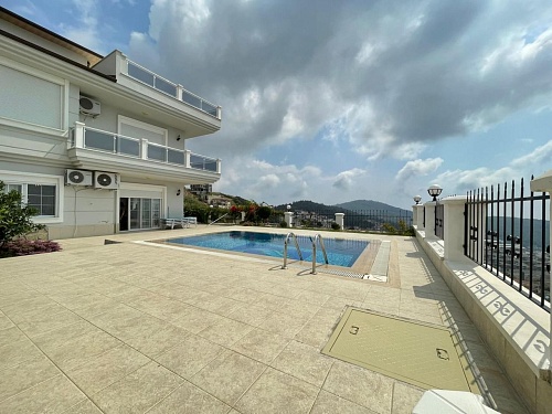 Вилла в Алании, Турция, 275 м2 фото 1