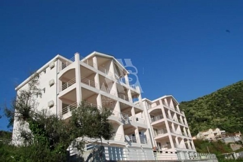 Квартира в Сеоце, Черногория, 76 м2 фото 1