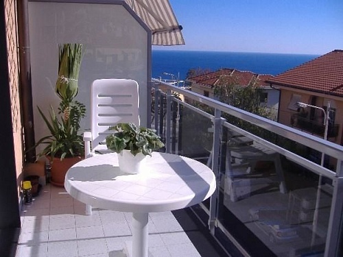 Апартаменты в Сан-Ремо, Италия, 80 м2 фото 1