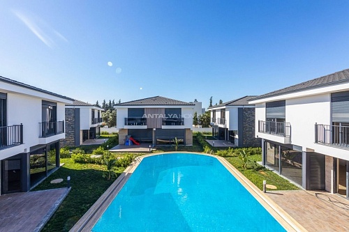 Вилла в Анталии, Турция, 320 м2 фото 1