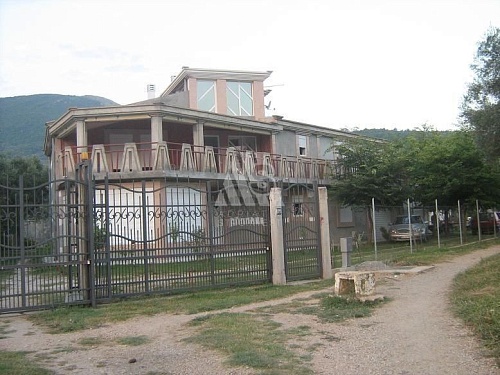 Дом в Баре, Черногория, 600 м2 фото 1