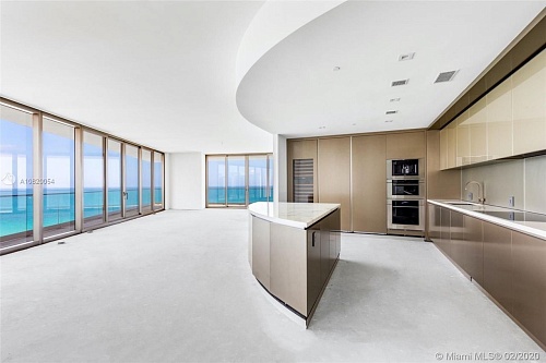 Квартира в Майами, США, 330 м2 фото 1