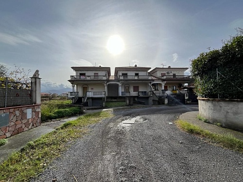 Вилла в Скалее, Италия, 197 м2 фото 1