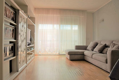 Апартаменты в Камайоре, Италия, 100 м2 фото 1
