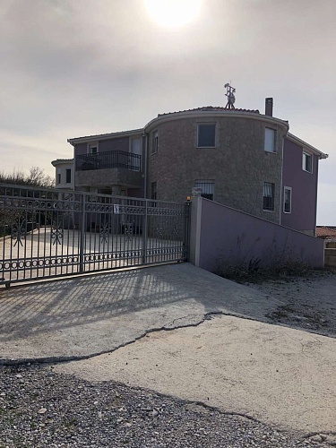 Дом в Баре, Черногория, 300 м2 фото 1