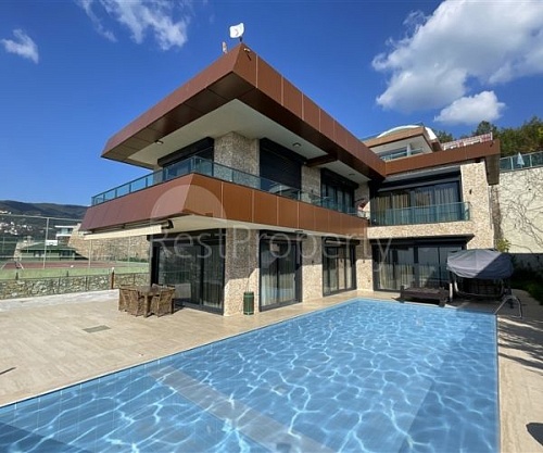 Вилла в Алании, Турция, 421 м2 фото 1