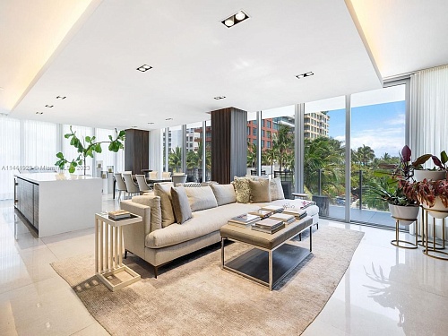 Квартира в Майами, США, 280 м2 фото 1