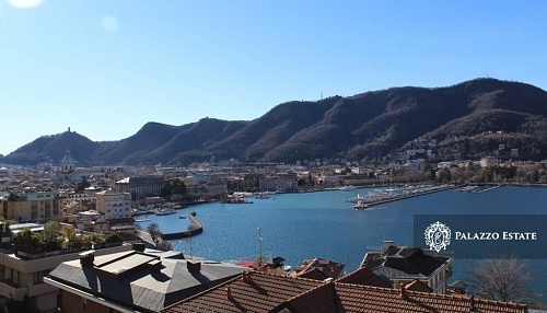 Вилла у озера Комо, Италия, 530 м2 фото 1