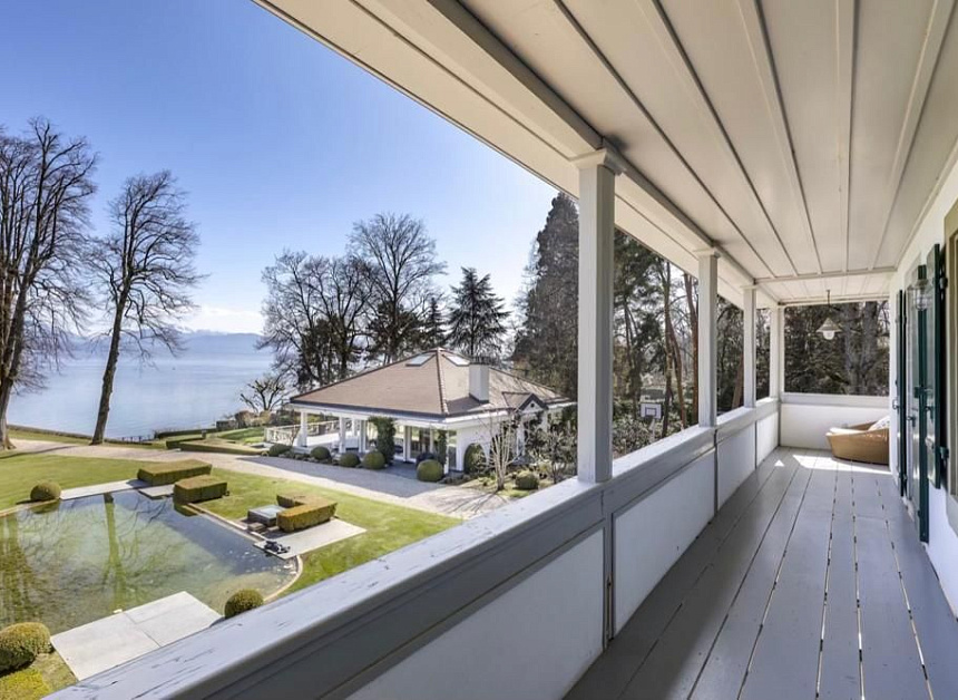 Вилла в Во, Швейцария, 615 м2