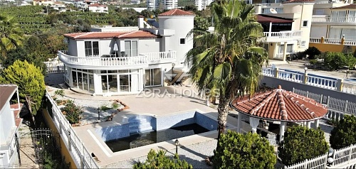 Вилла в Алании, Турция, 250 м2 фото 1