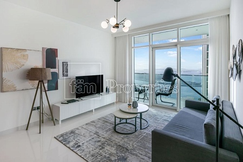 Апартаменты Emaar Beachfront, ОАЭ, 68 м2 фото 1