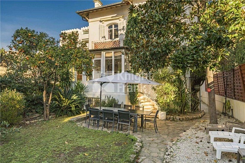 Вилла в Каннах, Франция, 350 м2 фото 1