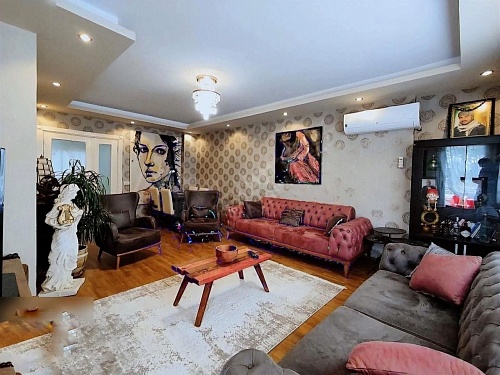 Квартира в Мерсине, Турция, 180 м2 фото 1