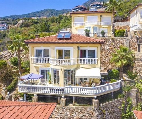 Вилла в Алании, Турция, 250 м2 фото 1
