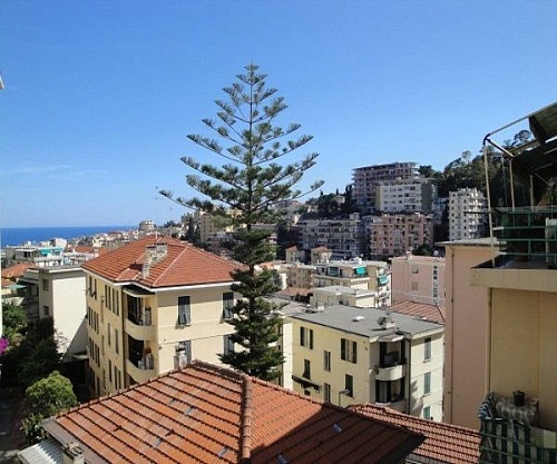 Квартира в Сан-Ремо, Италия, 74 м2 фото 1