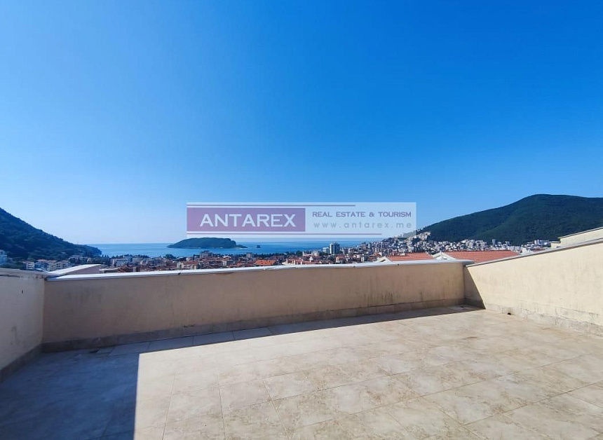 Апартаменты в Будве, Черногория, 160 м2