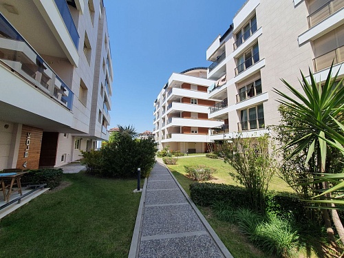 Квартира в Анталии, Турция, 250 м2 фото 1