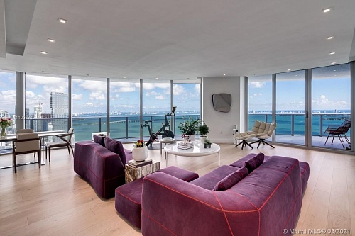 Квартира в Майами, США, 180 м2 фото 1