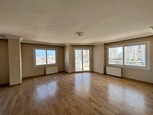 Квартира в Мерсине, Турция, 180 м2 фото 1