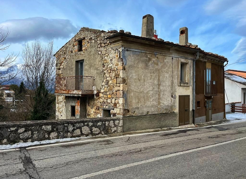 Дом в Кьети, Италия, 200 м2