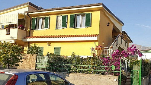 Апартаменты в Скалее, Италия, 71 м2 фото 1