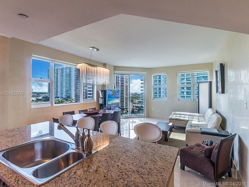 Квартира в Майами, США, 160 м2 фото 1