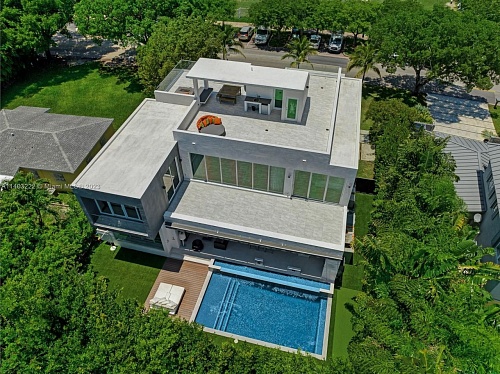 Вилла в Майами, США, 400 м2 фото 1