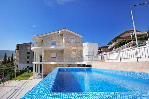 Дом в Херцег-Нови, Черногория, 650 м2 фото 1