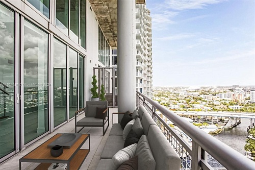 Лофт в Майами, США, 120 м2 фото 1