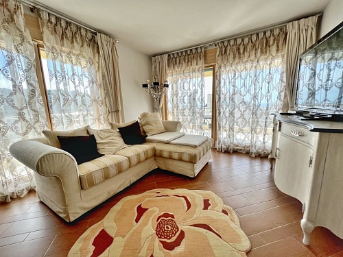 Квартира в Будве, Черногория, 100 м2 фото 1
