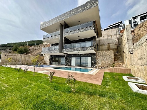 Вилла в Алании, Турция, 280 м2 фото 1