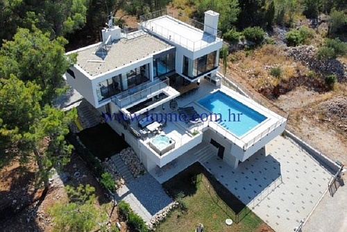 Вилла в Биограде-на-Мору, Хорватия, 400 м2 фото 1